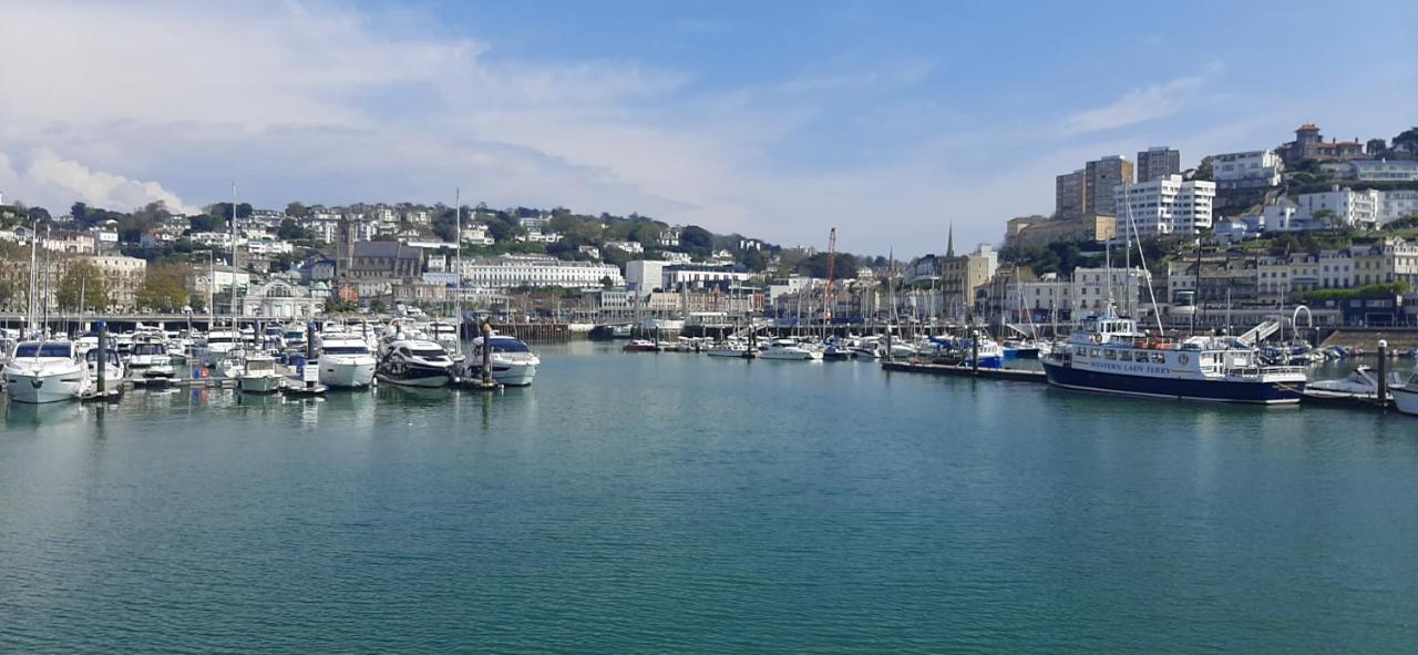 Rare Luxury Harbourview Apartment Sleeps 6 Torquay Exterior photo